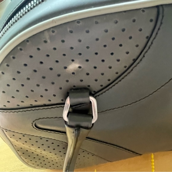 Prada Handbag in Gray Quilted Leather - Picture 16 of 17